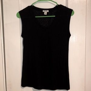 sheer old navy basic black tee